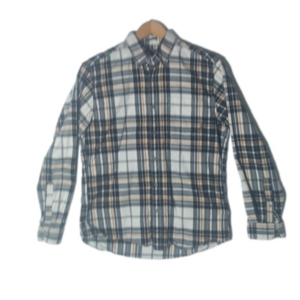 Medium Eddie Bauer flannel button up shirt. 100% cotton. Like new.